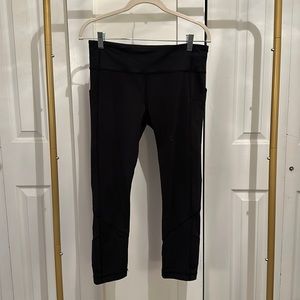Lululemon Fast and Free cropped running tight, black, size 8